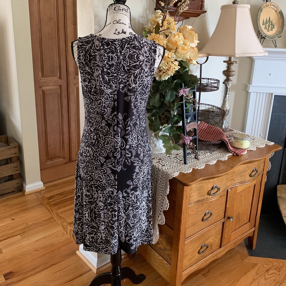 DRESS - Picture 4 of 4